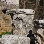 Capiteles del templo romano de la calle Claudio Marcelo (AST)